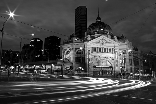06 Flinders Street metro stanica