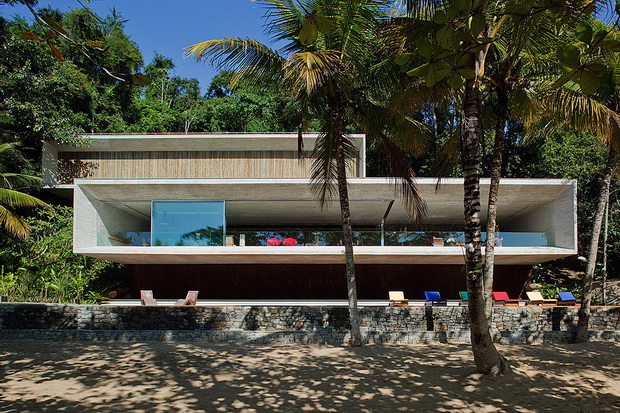 Paraty-House-02