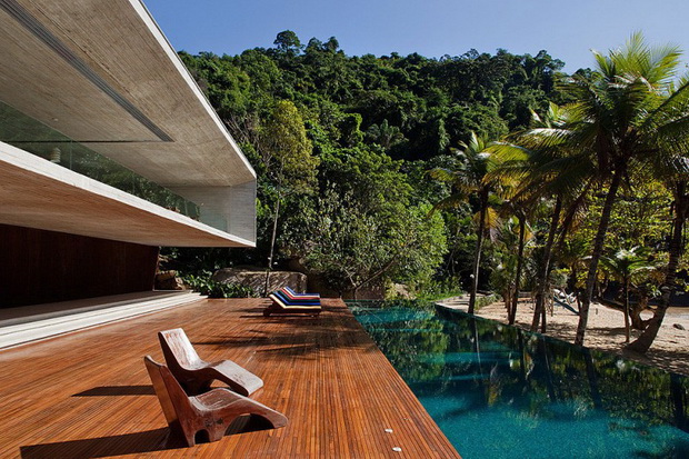 Paraty-House-03-800x533