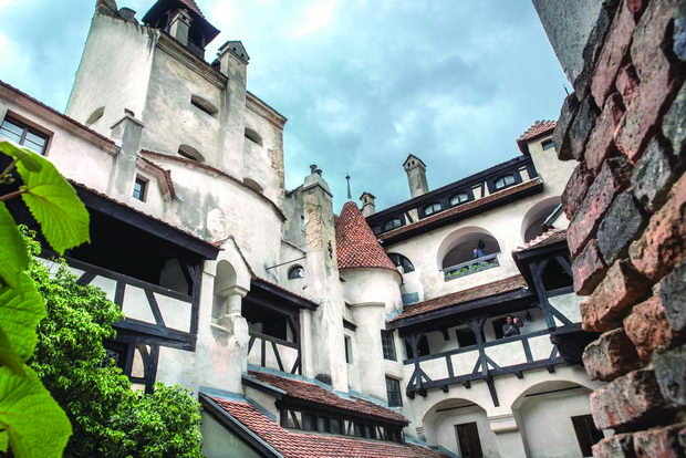 Bran-Castle-Transylvania-Romania23