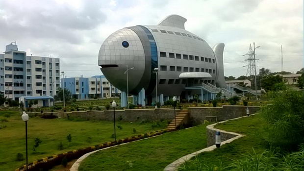 Najcudni gradbi-Zgrada riba vo Indija 3