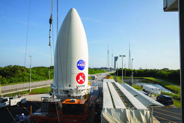 Mars 2020 Spacecraft Mate to Atlas V