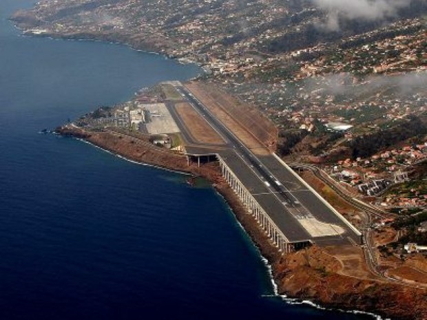 madeira airport