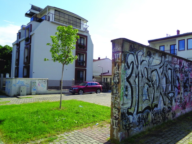 01 1_resize