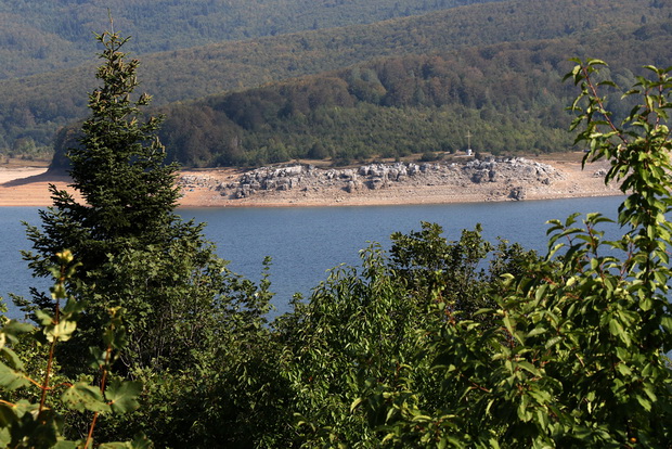 4H5A4404_resize