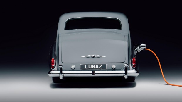 lunaz1