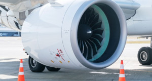Оксфордски научници создадоа јаглеродно неутрално млазно гориво од CO2