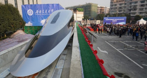 Овој кинески воз е најбрзото копнено возило на светот