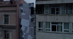 Сараевскиот параван во улога на суперхерој