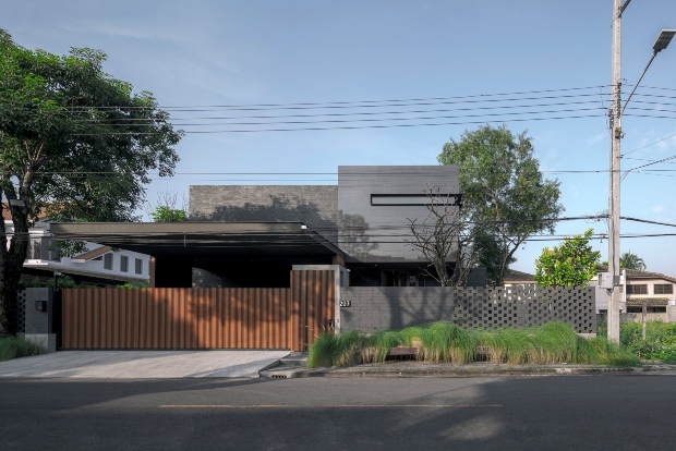1house-behide-01-fb-1