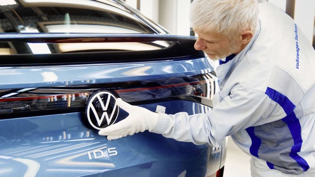 VW1