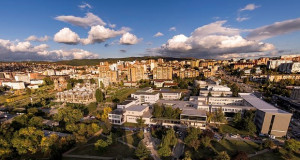 Градоначалникот на Приштина најави мерки за намалување на загадувањето на воздухот за 95%