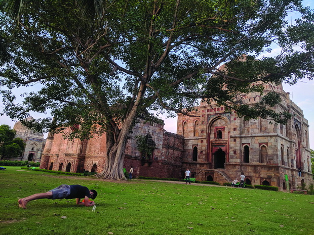 Lodi_Gardens_is_popular_for_exercise_and_walking_enthusiasts_resize
