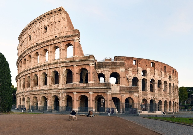 Римскиот Колосеум вреди околу 77 милијарди евра