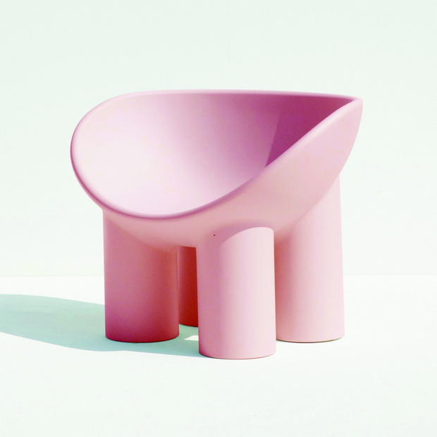 roly-poly-armchair-flesh_resize