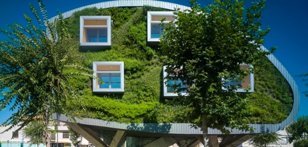 „CSI-IDEA“ во Малага со вертикална градина на фасада