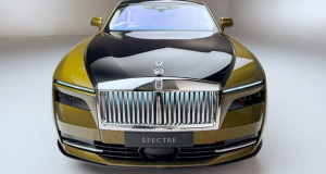 Rolls-Royce го претстави Spectre, својот прв електричен автомобил