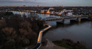 Нов пешачки мост на Темза во Чисквик, западен Лондон
