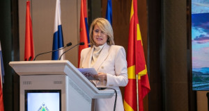 М-р Кристинка Радевски: Во Комората се оформи Комисија за следење на доследноста на Ценовникот