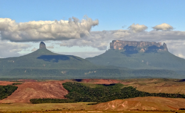 Wadakapiapo_Yuruani_tepuy_2010