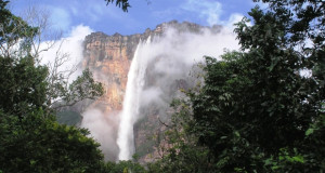 Заштитник на Ангелскиот Водопад, едно од седумте природни чуда на Јужна Америка