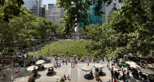 Bryant Park на Менхетен во Њујорк