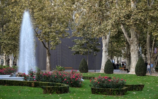 Zagreb: Predstavljena umjetnička instalacija Ivane Franke "Resonance of the Unforeseen"