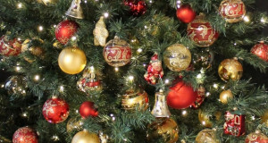 Зошто украсуваме новогодишна елка?