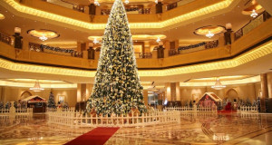 Пет најскапи новогодишни елки во светот