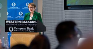 ЕБОР ги зголемува инвестициите во декарбонизација на Западен Балкан