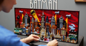 Лего слави 85 години Бетмен со нов Готам сет