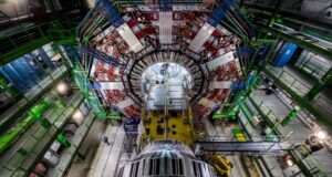 CERN отпушта речиси 400 руски научници