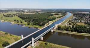 Водениот мост Магдебург во Германија