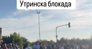 Граѓаните го блокираа мостот „Близнаци” поради загадувањето и пожарите