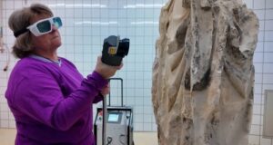 Лувр реставрира уметнички дела со ласери кои се користат во дерматологија