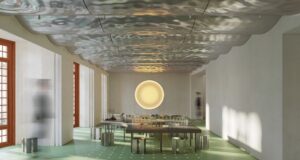 Casa Batlló на Гауди отвора скриен стан како галерија за современа уметност