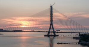 Скулптурален пилон висок 200 метри го краси мостот на Тајван на Zaha Hadid Architects