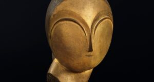 Скулптура што влезе во историјата – Бранкуши и Christie’s аукција на векот (ВИДЕО)
